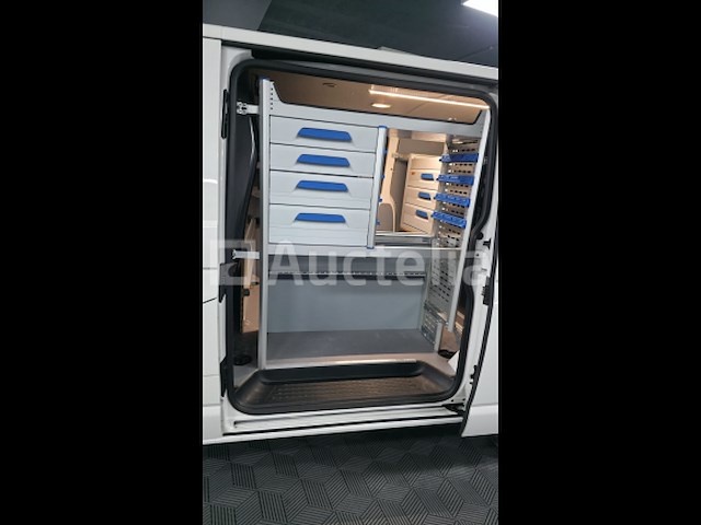 Volkswagen transporter * dubbele zijdeuren * 3-zits utiliteitsvoertuig * 2.0 diesel - 2019 - afbeelding 14 van  15