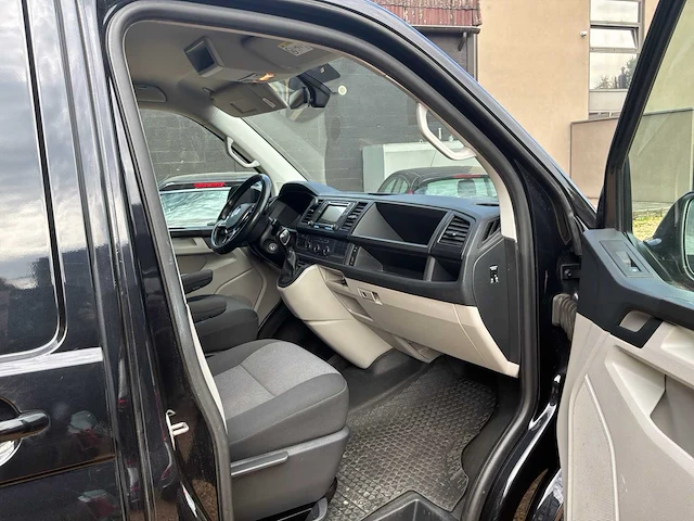 Volkswagen transporter t6 bestelwagen - 2,0 tdi 204 pk automatisch – 2017 – 117,008 km - afbeelding 33 van  55