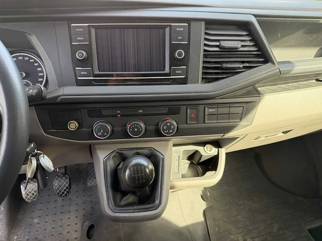 Volkswagen transporter t6.1 - 3 pers - airco - professionele order system-inrichting – trekhaak - afbeelding 9 van  44