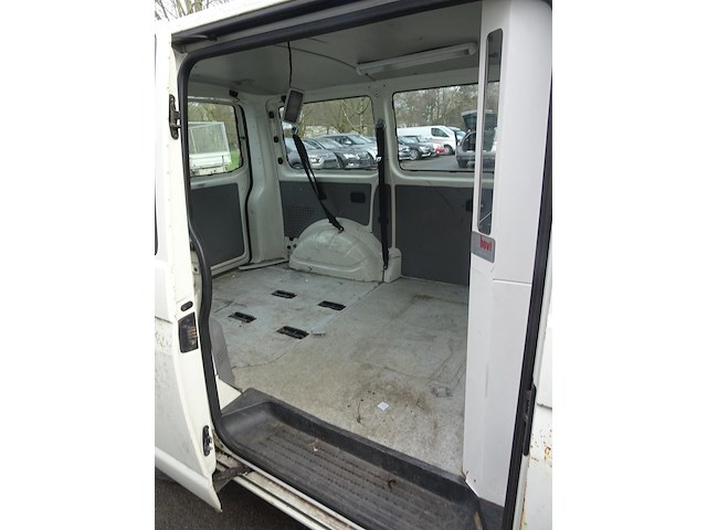 Volkswagen transporter - afbeelding 3 van  15