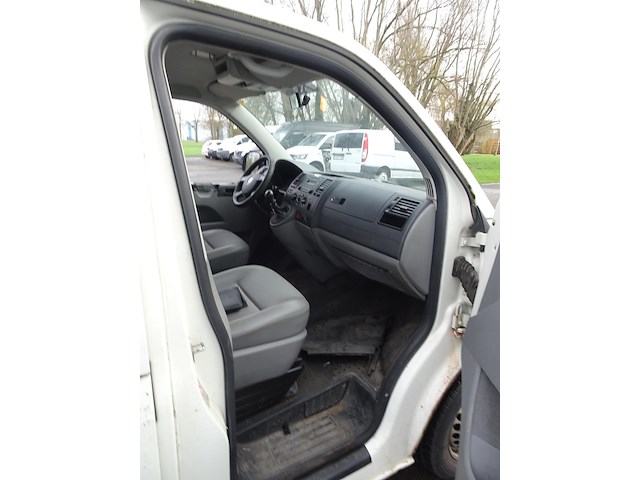 Volkswagen transporter - afbeelding 4 van  15