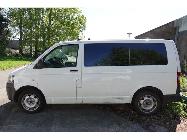 Volkswagen transporter - afbeelding 1 van  12