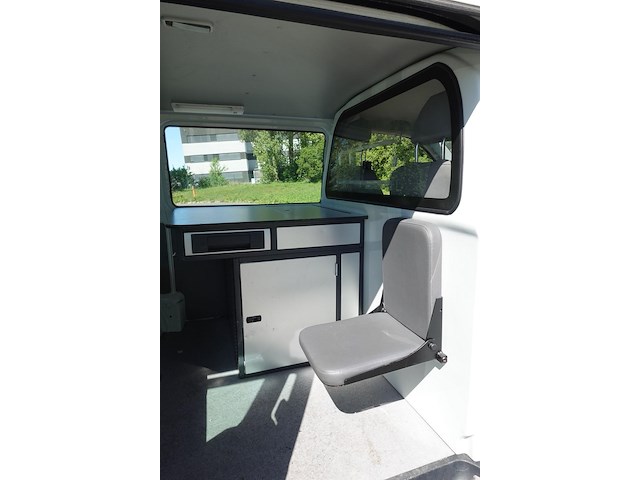 Volkswagen transporter - afbeelding 8 van  26