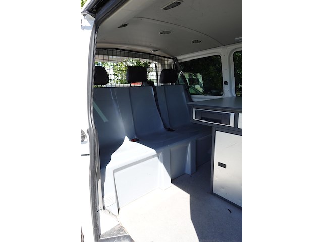 Volkswagen transporter - afbeelding 7 van  25