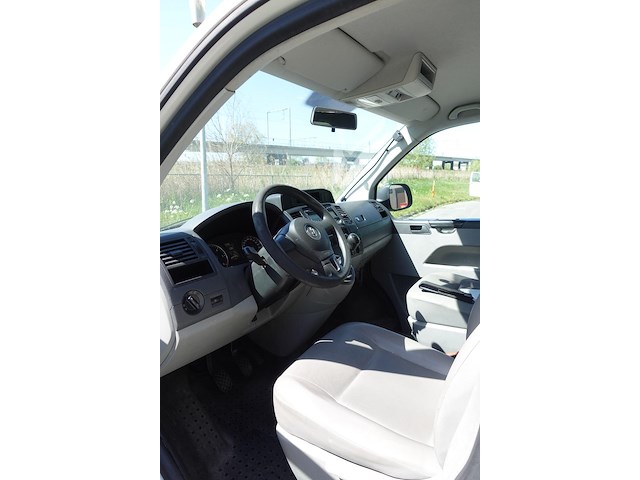 Volkswagen transporter - afbeelding 20 van  23