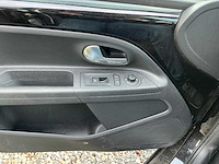 Volkswagen up personenauto - afbeelding 9 van  18
