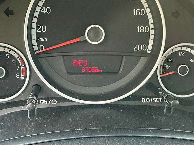 Volkswagen up personenauto - afbeelding 17 van  18
