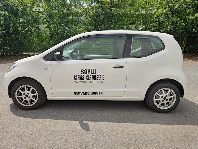 Volkswagen up - afbeelding 1 van  15