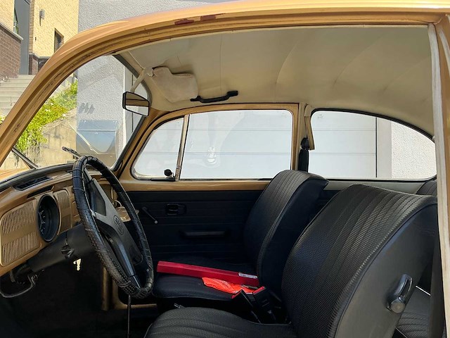 Volkswagen vw 1300 kever oldtimer - afbeelding 4 van  17