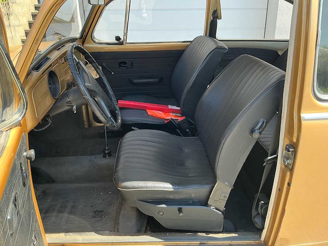 Volkswagen vw 1300 kever oldtimer - afbeelding 7 van  45