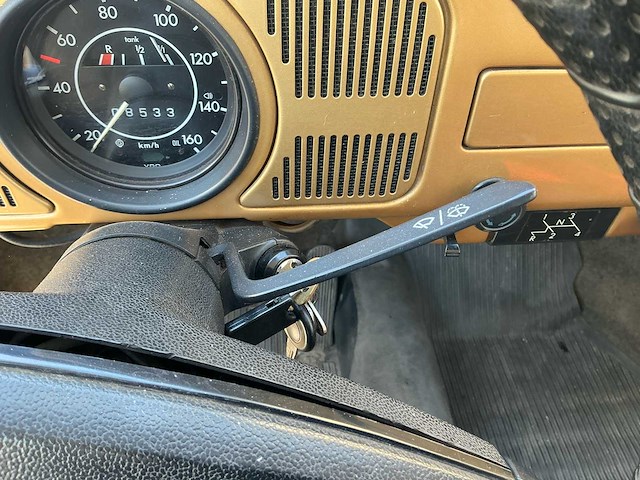 Volkswagen vw 1300 kever oldtimer - afbeelding 16 van  45