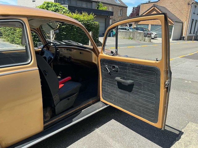 Volkswagen vw 1300 kever oldtimer - afbeelding 24 van  45