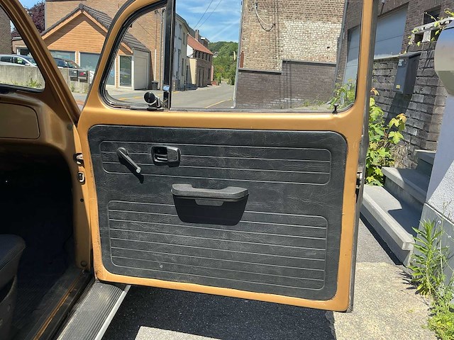 Volkswagen vw 1300 kever oldtimer - afbeelding 25 van  45