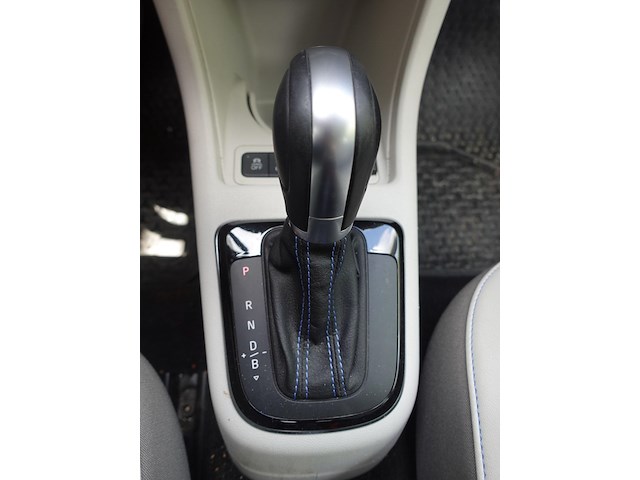 Volkwagen e-up - afbeelding 6 van  16