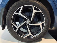 Volkwsagen polo 1.6 tdi sportline - afbeelding 8 van  65