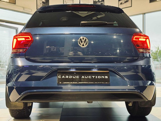 Volkwsagen polo 1.6 tdi sportline - afbeelding 18 van  65