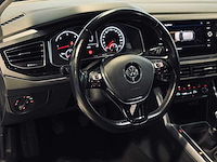 Volkwsagen polo 1.6 tdi sportline - afbeelding 27 van  65