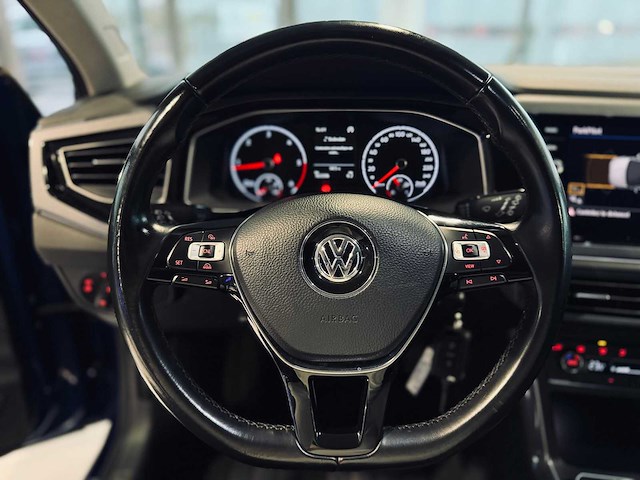 Volkwsagen polo 1.6 tdi sportline - afbeelding 29 van  65