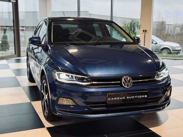 Volkwsagen polo 1.6 tdi sportline - afbeelding 23 van  65