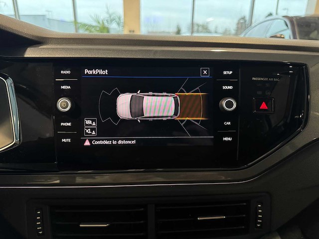 Volkwsagen polo 1.6 tdi sportline - afbeelding 38 van  65