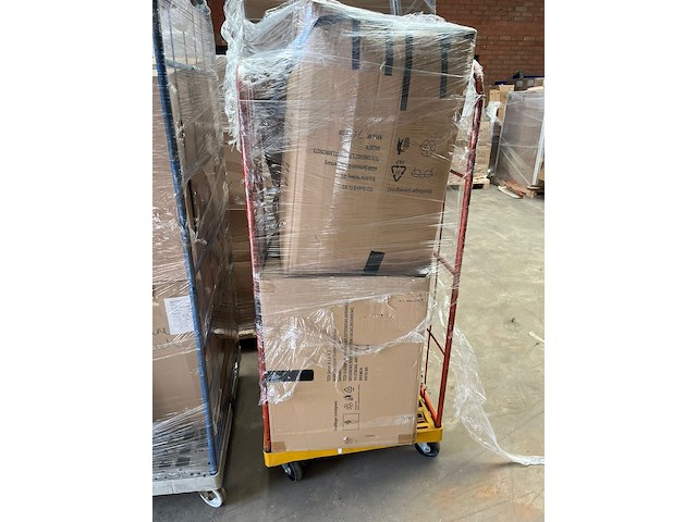 Volle trailer tedi non-food mix – retours & overstock (a/b/c-grade) - afbeelding 2 van  28