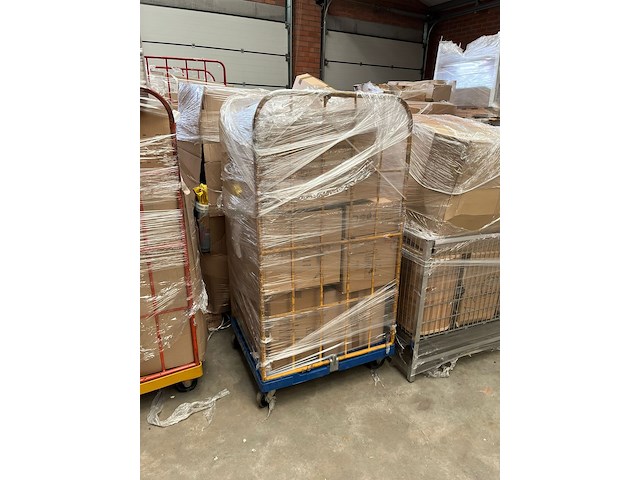 Volle trailer tedi non-food mix – retours & overstock (a/b/c-grade) - afbeelding 4 van  28