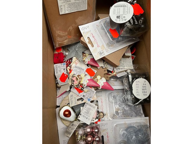 Volle trailer tedi non-food mix – retours & overstock (a/b/c-grade) - afbeelding 7 van  28