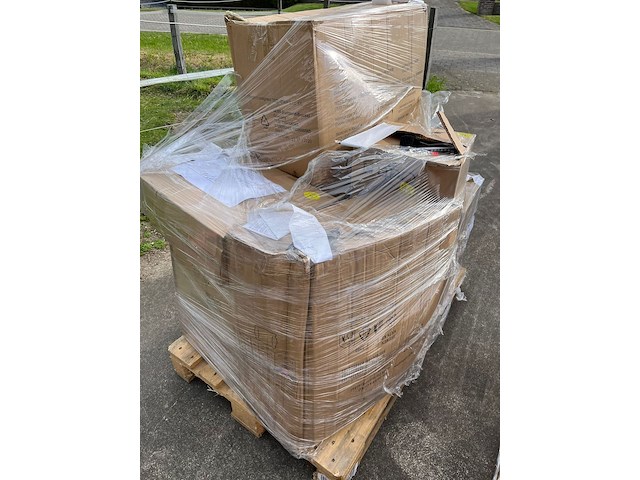 Volle trailer tedi non-food mix – retours & overstock (a/b/c-grade) - afbeelding 10 van  28