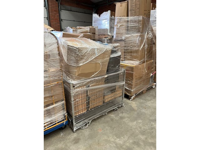 Volle trailer tedi non-food mix – retours & overstock (a/b/c-grade) - afbeelding 1 van  28