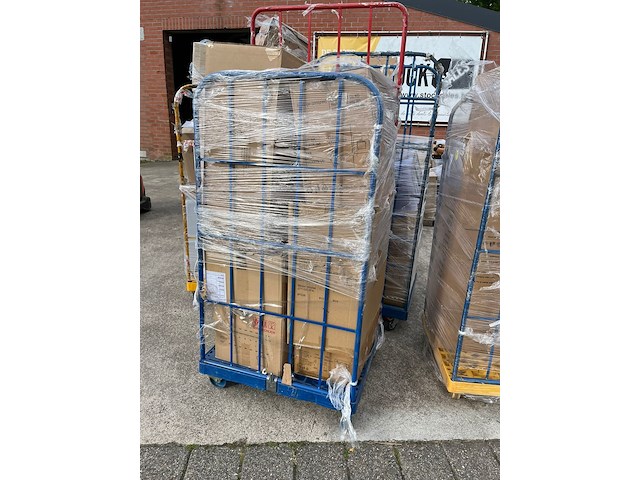 Volle trailer tedi non-food mix – retours & overstock (a/b/c-grade) - afbeelding 15 van  28