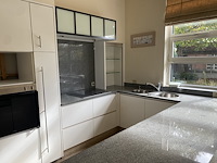 Volledig ingerichte keuken - afbeelding 14 van  14