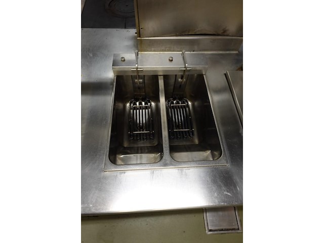 Volledig inox kookcenter - afbeelding 9 van  14