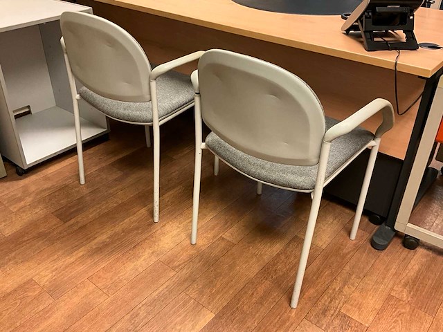 Volledig resterende inhoud bureau - afbeelding 7 van  11