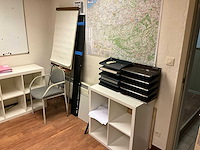 Volledig resterende inhoud bureau - afbeelding 11 van  11