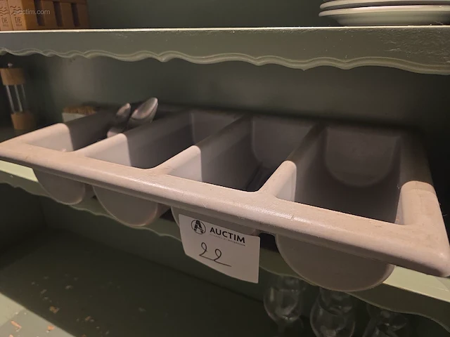 Volledig resterende inhoud zaal - afbeelding 11 van  25
