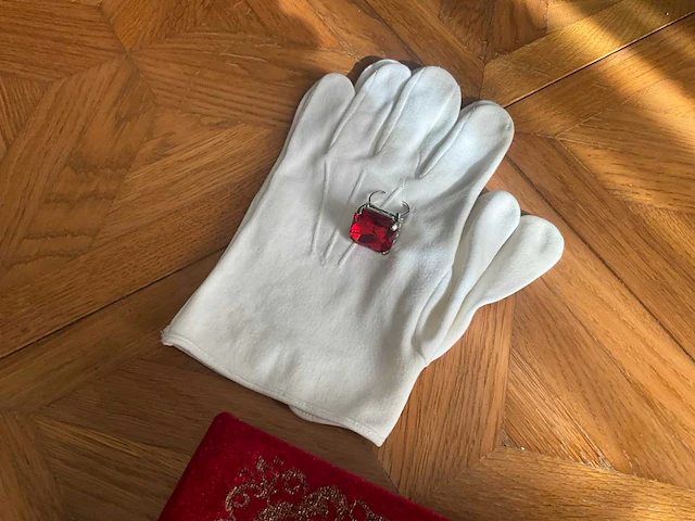 Volledig sinterklaaspak en 2 roetpieten-pakken - afbeelding 35 van  55