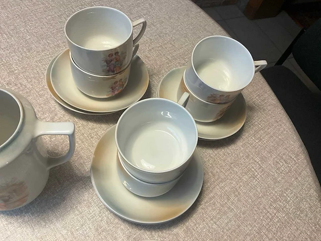 Volledig victoria vintage koffie/thee servies - afbeelding 2 van  12