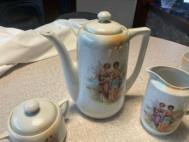 Volledig victoria vintage koffie/thee servies - afbeelding 6 van  12