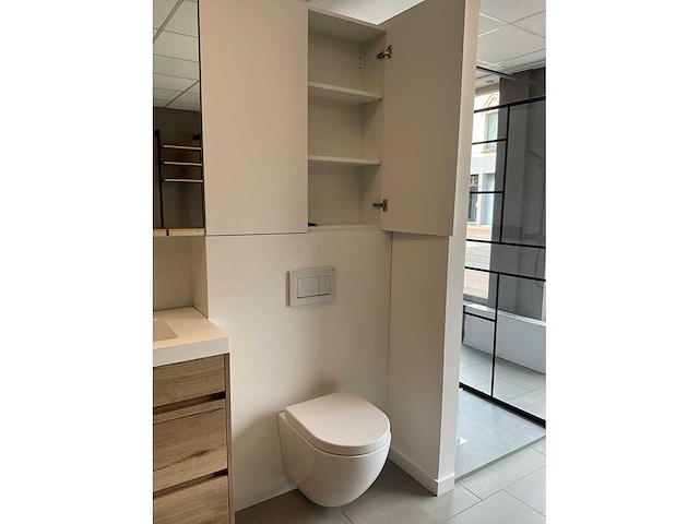 Volledige badkamer/wandmeubel opstelling - afbeelding 20 van  29