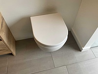 Volledige badkamer/wandmeubel opstelling - afbeelding 15 van  26