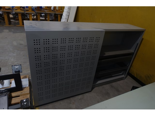 Volledige bureauopstelling - afbeelding 2 van  3