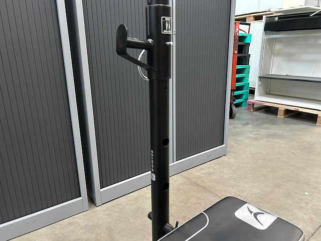 Volledige fitness uitrusting - afbeelding 16 van  42