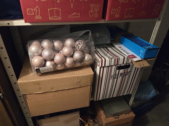 Volledige inboedel appartement en kelder in deurne - afbeelding 70 van  84