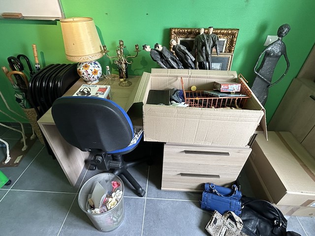 Volledige inboedel appartement + garage - afbeelding 83 van  107