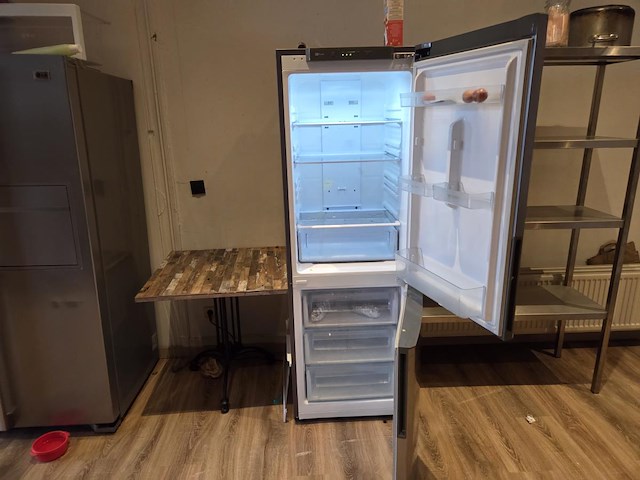 Volledige inboedel appartement - afbeelding 7 van  65