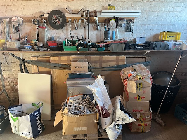 Volledige inboedel - afbeelding 1 van  1