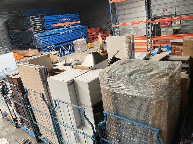 Volledige inboedel - afbeelding 16 van  16