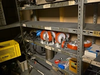 Volledige inhoud atelier makita, grundfos - afbeelding 11 van  24
