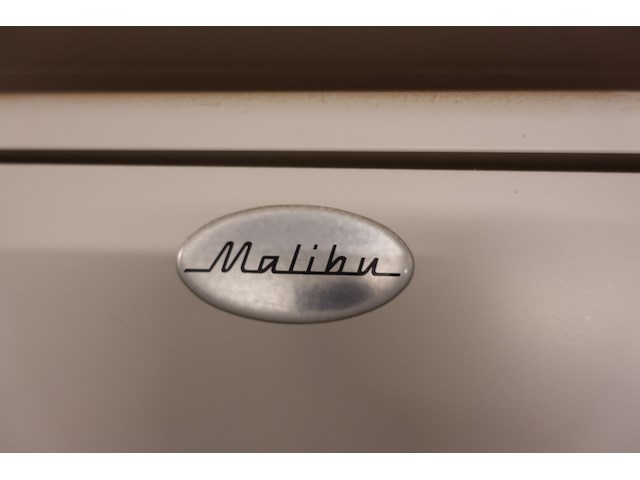 Volledige inhoud bureau - afbeelding 5 van  18