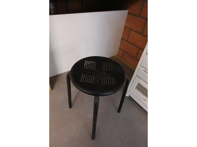 Volledige inhoud bureau - afbeelding 17 van  18